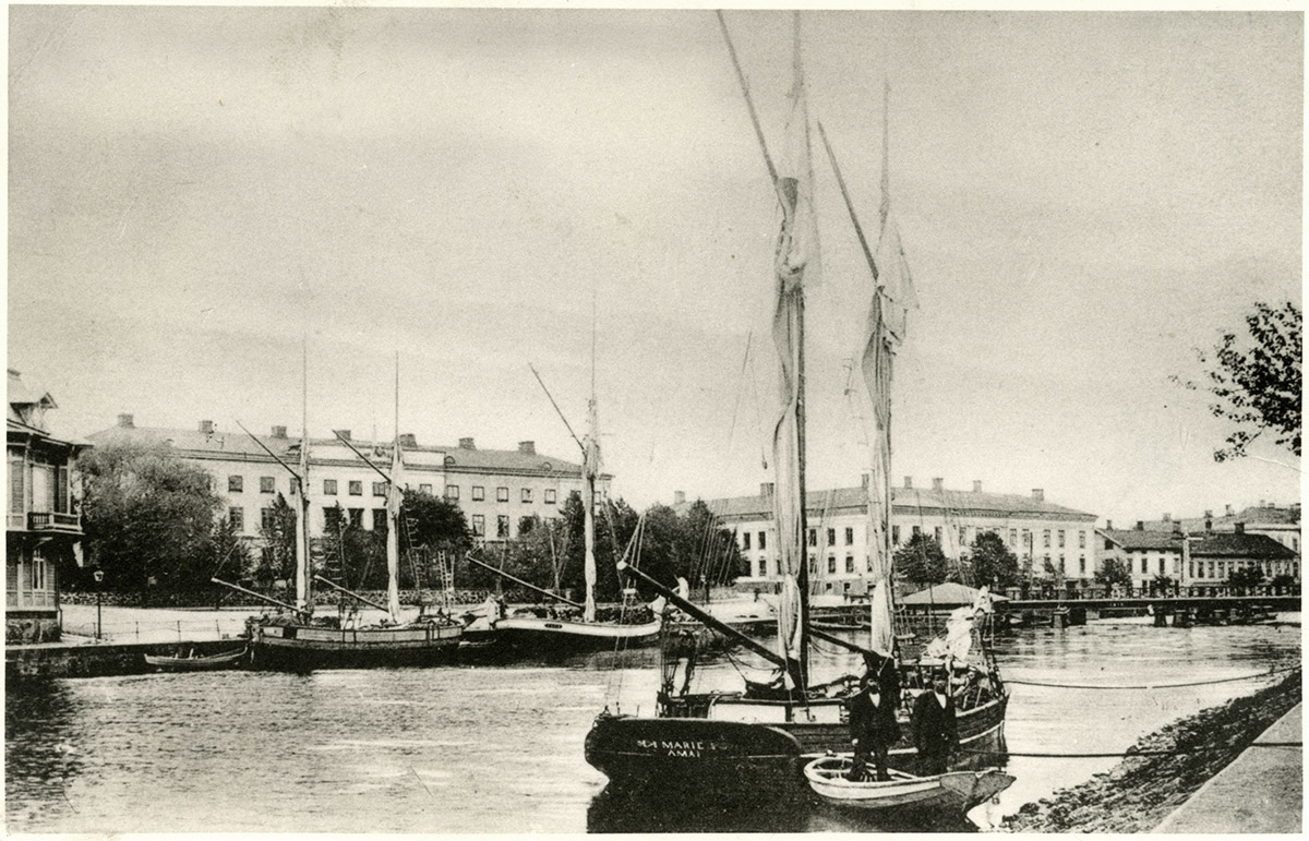 Norra hamnkanalen Vänersborg, omkring 1915. Foto: okänd / Vänersborgs Söners Gille
